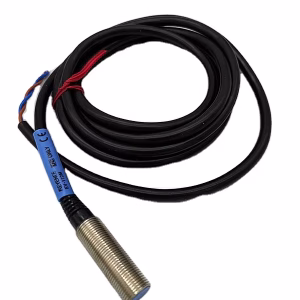 KEYENCE EV-112M  Sensor de Proximidad Inductivo